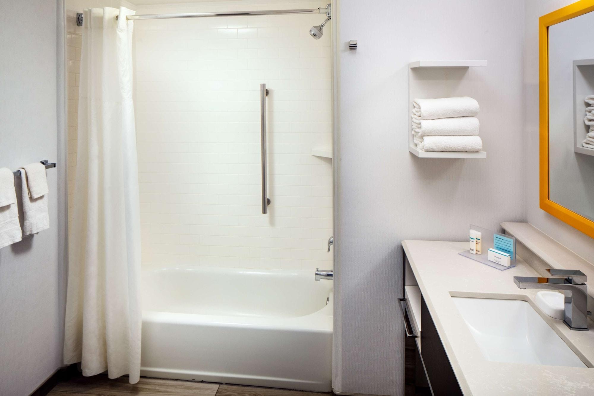 Hampton Inn & Suites Parker Bagian luar foto