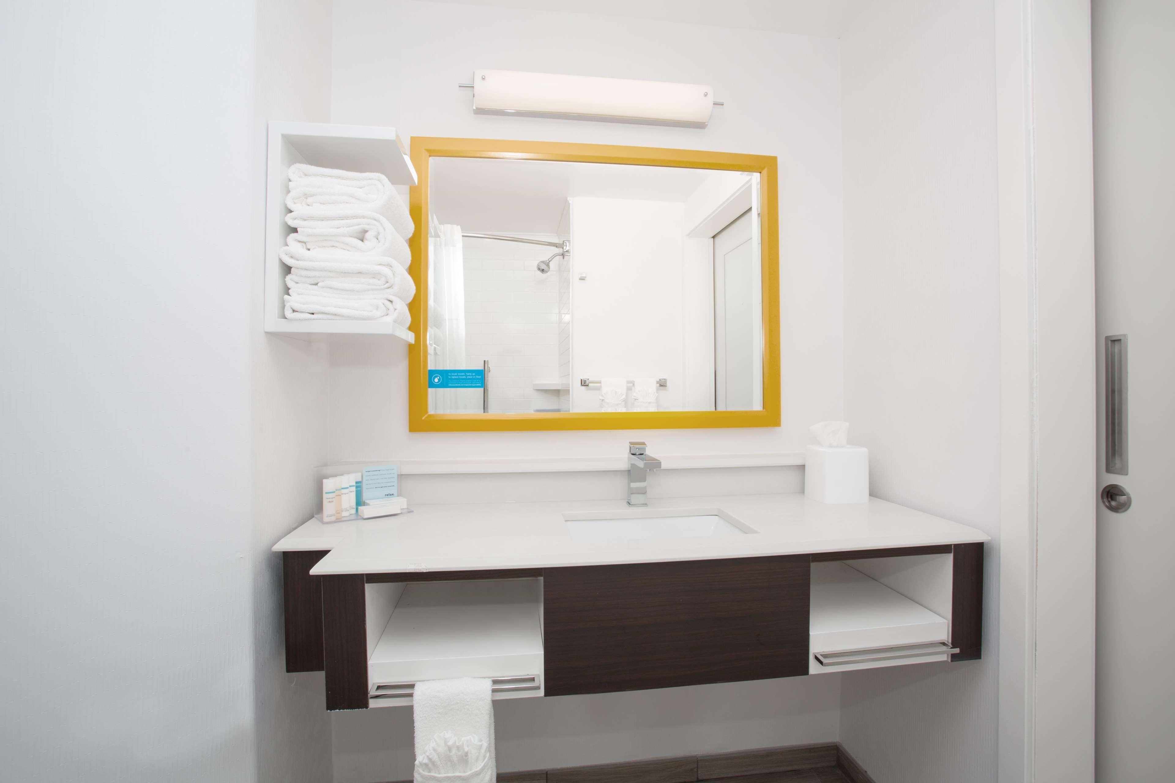 Hampton Inn & Suites Parker Bagian luar foto