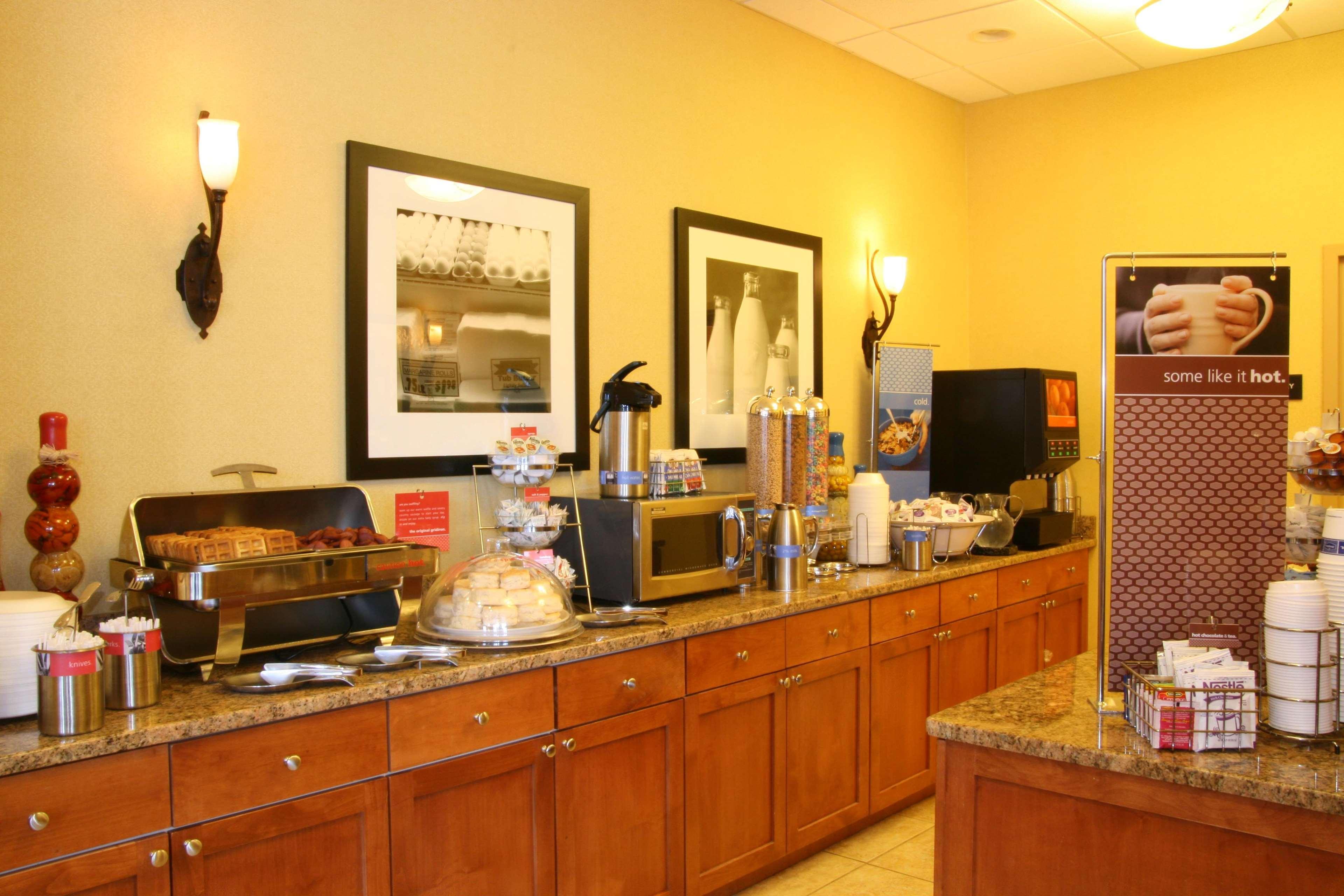 Hampton Inn & Suites Parker Restoran foto