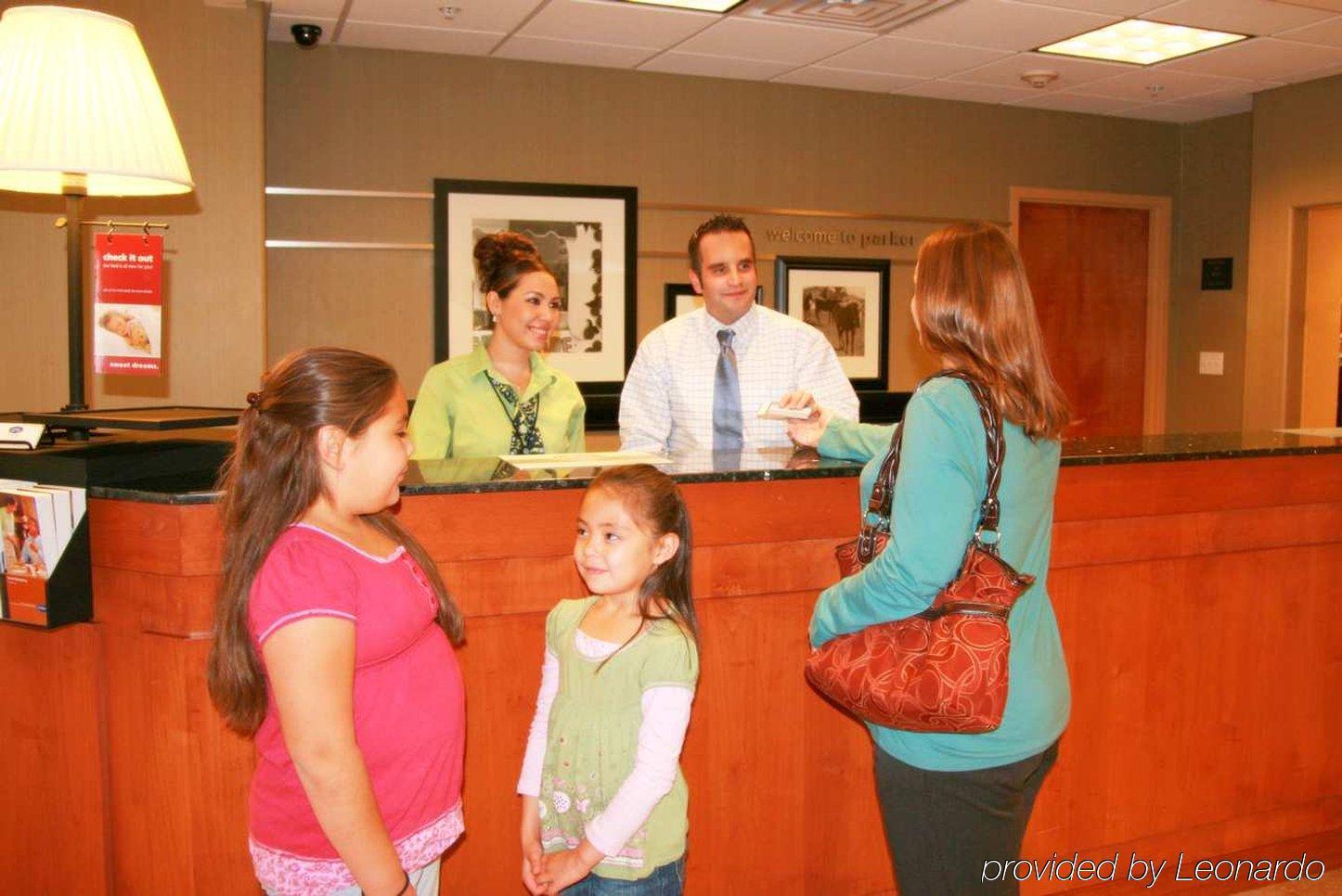 Hampton Inn & Suites Parker Interior foto